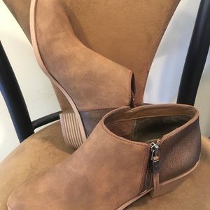 Simply Vera Vera Wang Booties - SV EvieBrown